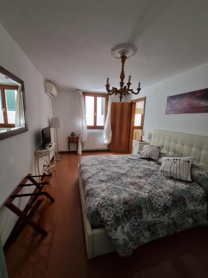 Apartamento Residenza Al Volto Venecia Exterior foto