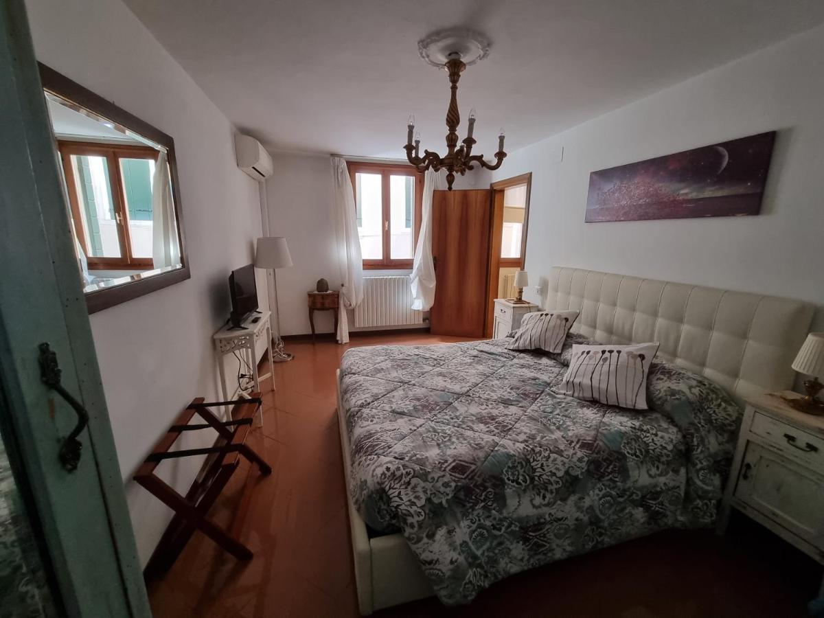 Apartamento Residenza Al Volto Venecia Exterior foto